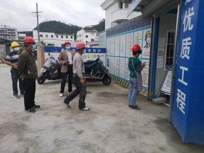 屯溪城建投公司多措并舉，筑牢建筑工地“防疫墻”